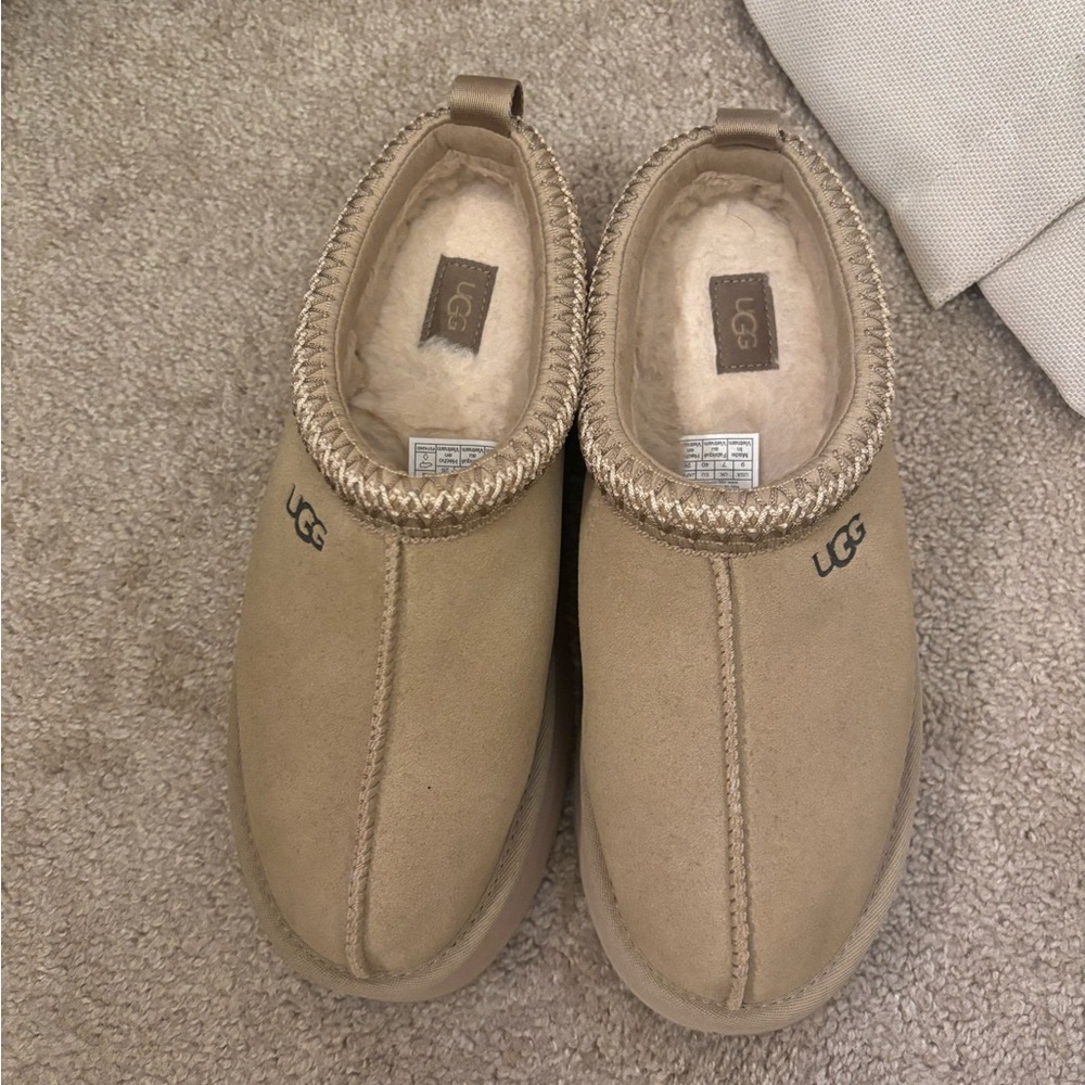Uggs Tazz size 9 women’s - Picture 2 of 2
